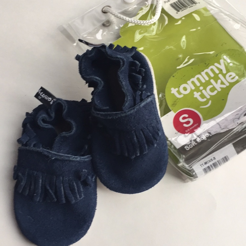 NWT ALL LEATHER SOFT SOLE MOCCASIN BY TOMMY TICKLE